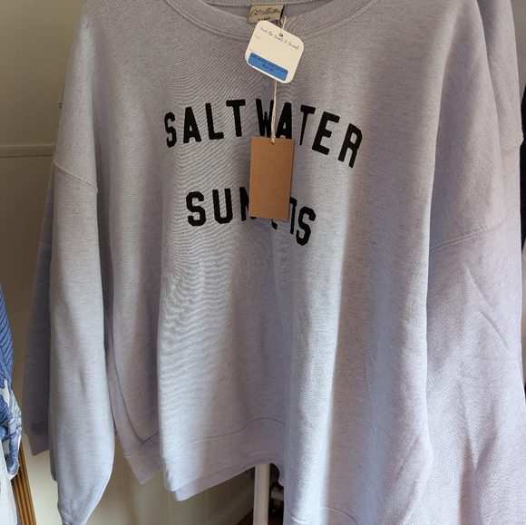 Women's Light Gray Crew Neck - Picture 3 of 4